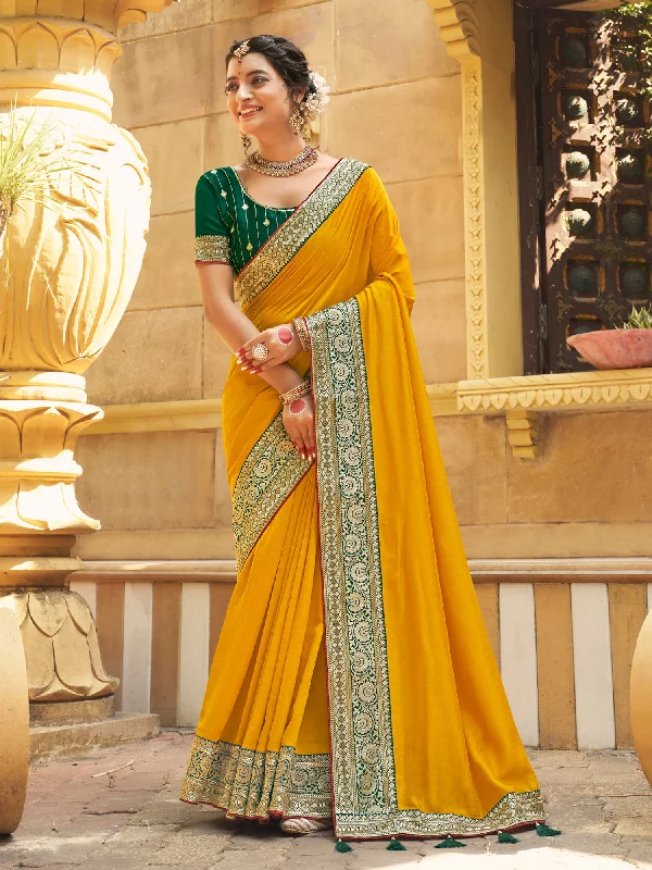 Women's Vichitra Silk Green Woven Design Designer Saree With Blouse Piece Delicate Pleat Blouse Women's Vichitra Silk Green Woven Design Designer Saree With Blouse Piece Delicate Pleat Blouse