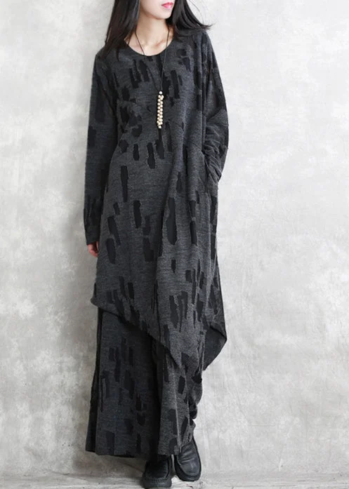 fine dark gray Jacquard pure cotton blended two pieces trendy New long sleeve pockets o neck asymmetrical design and baggy pants Fashionable Sporty Pants fine dark gray Jacquard pure cotton blended two pieces trendy New long sleeve pockets o neck asymmetrical design and baggy pants Fashionable Sporty Pants