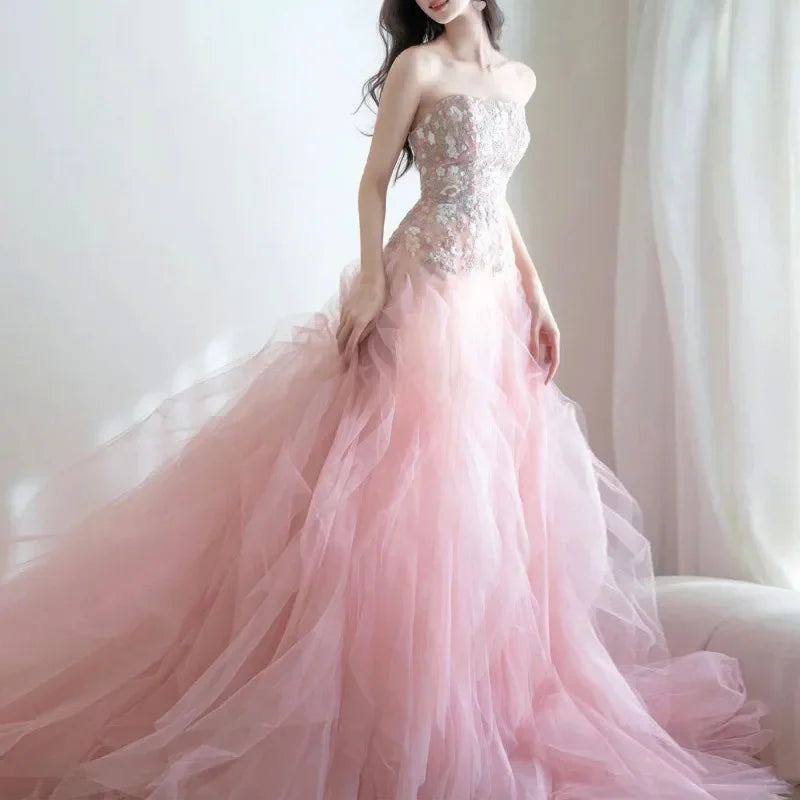 Elegant Strapless Embroidery Appliques Wedding Party Dresses Temperament Slim Waist Pleated Eveing Dress Mesh Prom Vestidos Tunics Seasonal trendy Elegant Strapless Embroidery Appliques Wedding Party Dresses Temperament Slim Waist Pleated Eveing Dress Mesh Prom Vestidos Tunics Seasonal trendy