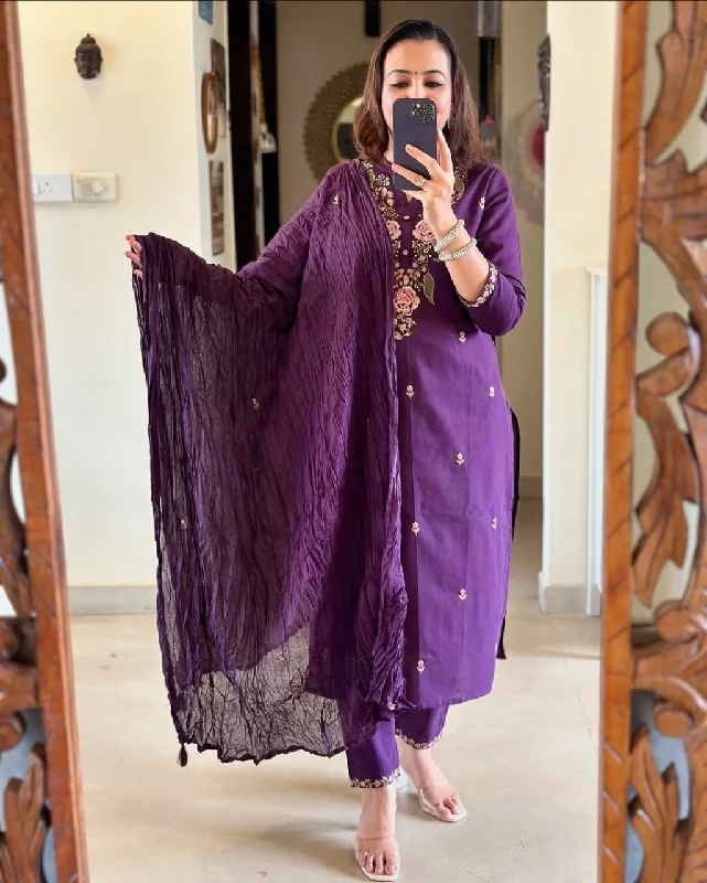 Beautiful pure cotton super dying embroidery suit set.paired up with cotton pant and malmal cotton dupatta with tusels. Trendy Velvet Pants Beautiful pure cotton super dying embroidery suit set.paired up with cotton pant and malmal cotton dupatta with tusels. Trendy Velvet Pants