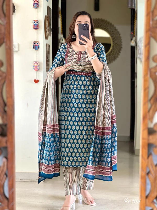*🌹🌹Pure fine Cotton fabric Kurti with Pant with dupatta cotton *🌹🌹 Comfortable Cargo Pants *🌹🌹Pure fine Cotton fabric Kurti with Pant with dupatta cotton *🌹🌹 Comfortable Cargo Pants