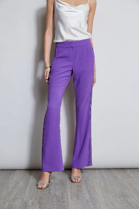 Lace Trim Fit & Flare Pant Fashionable Sporty Pants