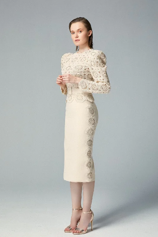 high neck lace top with midi skirt summer skirt style