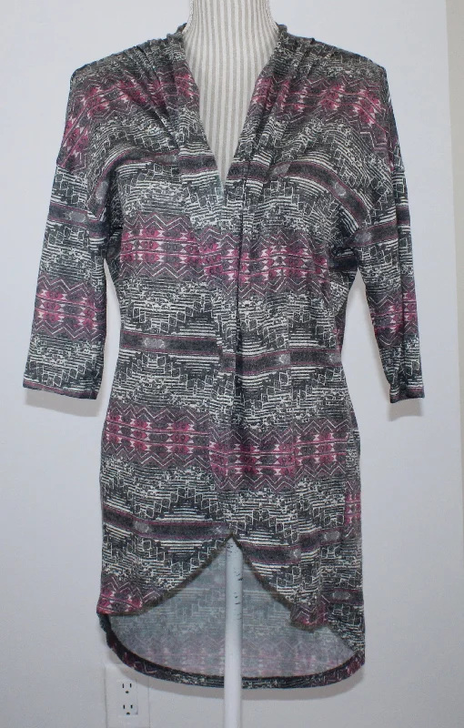MAURICES THIN SWEATER LADIES MEDIUM PRE-LOVED Front Pockets Side Pockets Patch Pockets