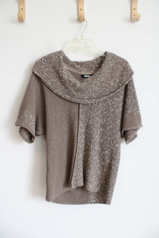 Brown & White Textured Swoop Neck Short Sleeved Sweater Top | S Petite Plaid Sweater Polka Dot Checkered Brown & White Textured Swoop Neck Short Sleeved Sweater Top | S Petite Plaid Sweater Polka Dot Checkered