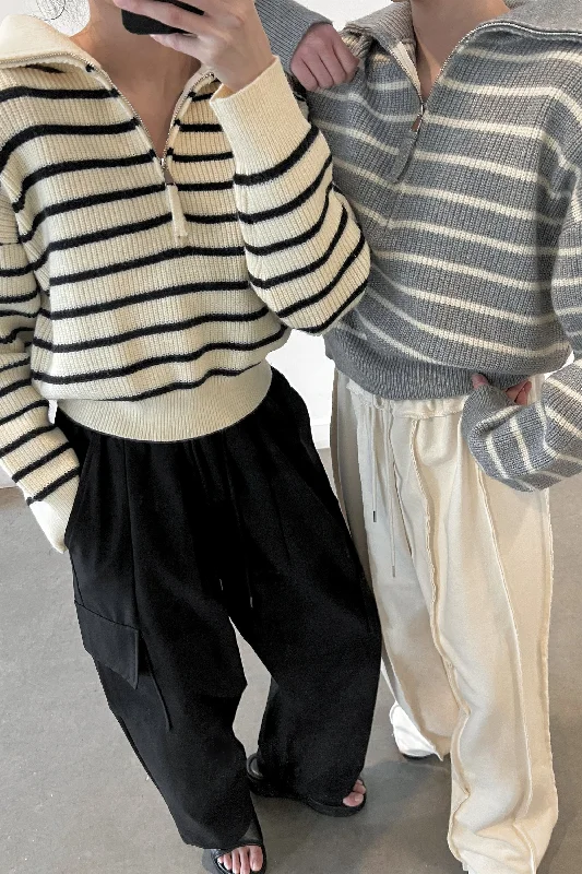 STRIPED HALF ZIP SWEATER Thin Thick Dense