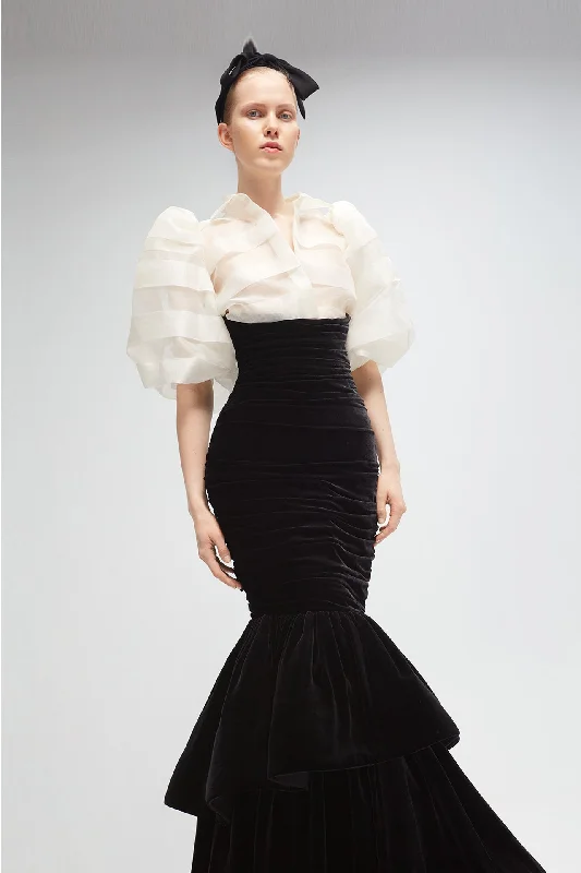 Organza top with high waisted velvet skirt lace skirt delicate
