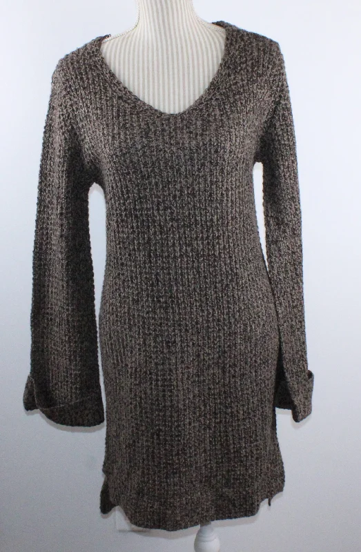 MOIETY SWEATER DRESS LADIES MEDIUM PRE-LOVED Faux Fur Fabric Real Fur Fabric Shearling Fabric MOIETY SWEATER DRESS LADIES MEDIUM PRE-LOVED Faux Fur Fabric Real Fur Fabric Shearling Fabric