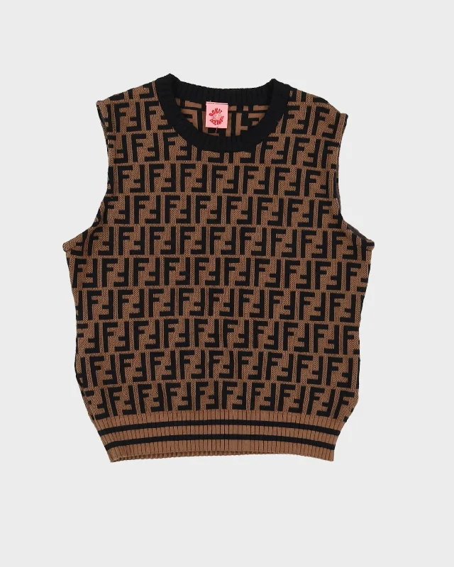 Rokit Originals Brown All Over Patterned Sweater Vest - S Stylish Fashionable Trendy Rokit Originals Brown All Over Patterned Sweater Vest - S Stylish Fashionable Trendy