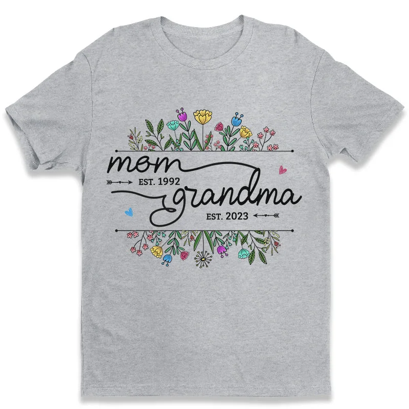 Proud To Be A Mommy & Grandma - Family Personalized Custom Unisex T-shirt, Hoodie, Sweatshirt - Mother's Day, Birthday Gift For Mom, Grandma