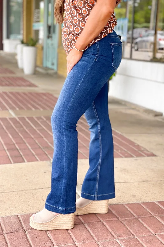 Petite Medium Flare Jean