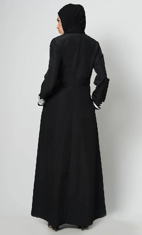 Contrast Embroidered Grace Abaya-Black