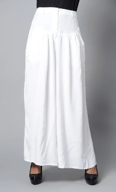 Super Comfy Buttoned Parallel Pant-White