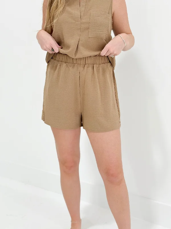 Breezeway Elastic Shorts - Mocha