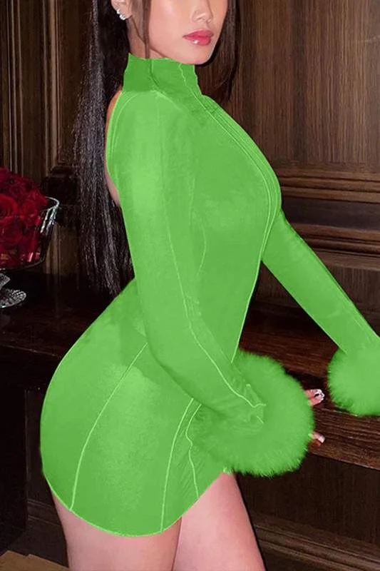 GREEN